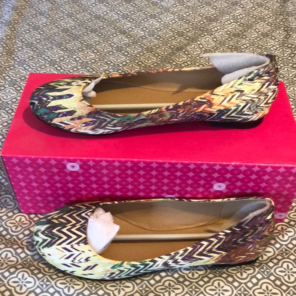 Shoedazzle flats